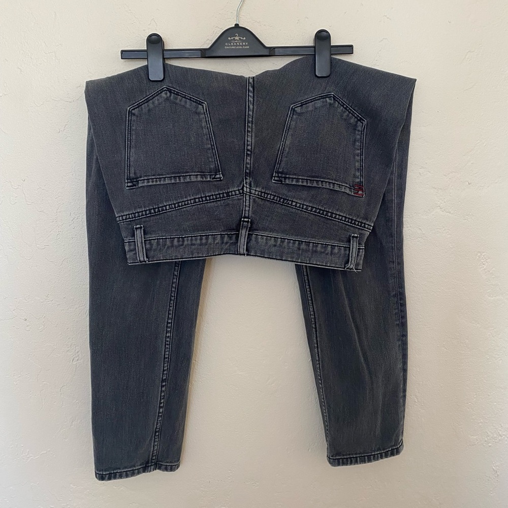 BDG High-waisted Mom Jeans